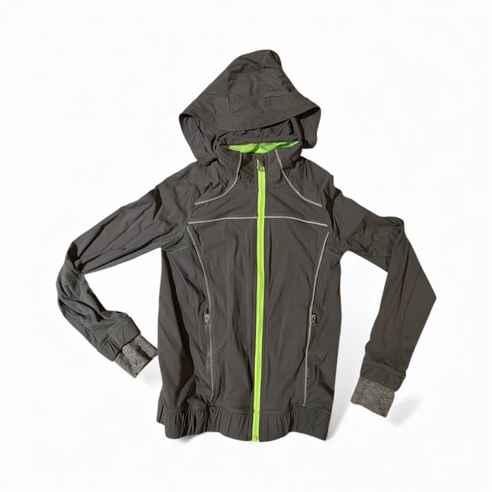 Lululemon / Ivviva Gray Hooded Jacket with Green Accents